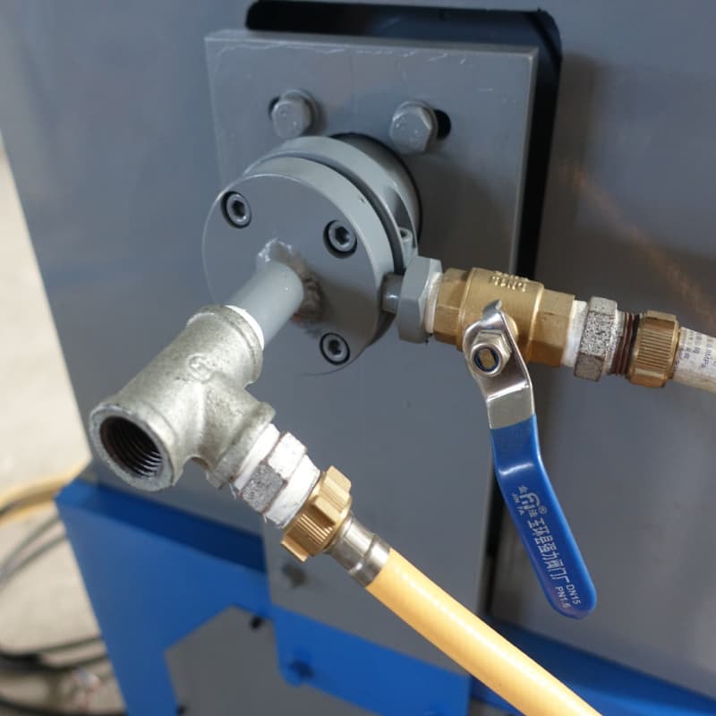 Hete Runner Verwarming Buis Speciale Krimpmachine Hamertype Vierkante rechthoekige elliptische buis Precisie vormgeven en verdichtingsmachine