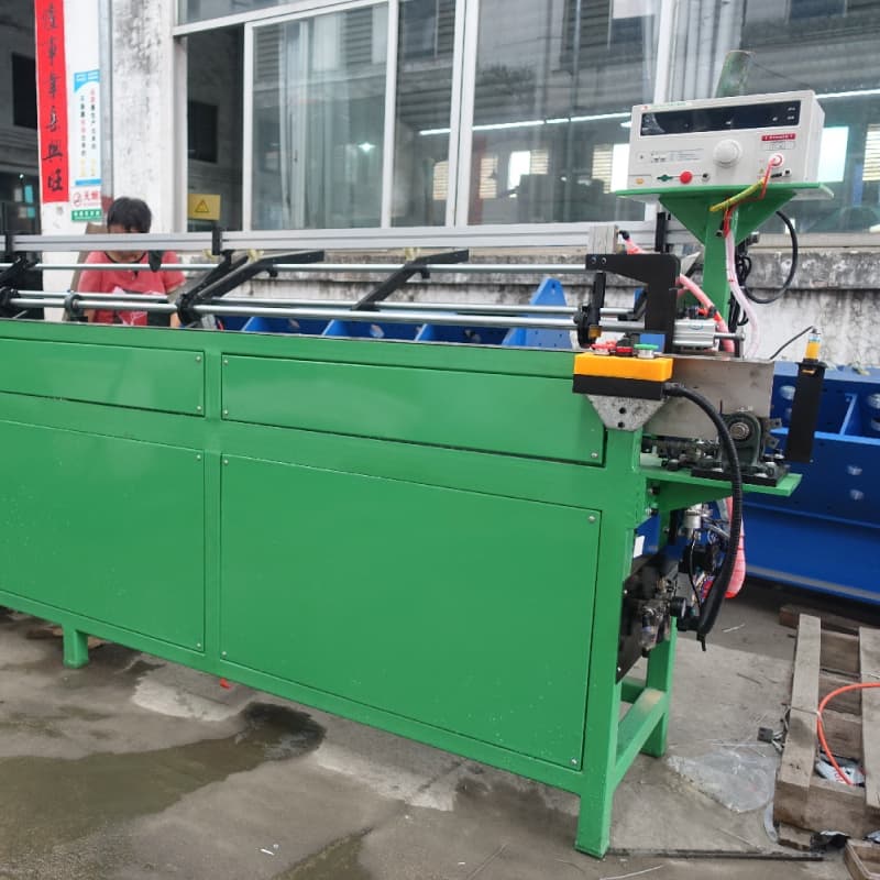 Automatische buiskrimpende postinspectie-toevoermachine Volledig automatische invoer Controle-sorteermachine voor productielijn voor elektrische verwarmingsbuizen